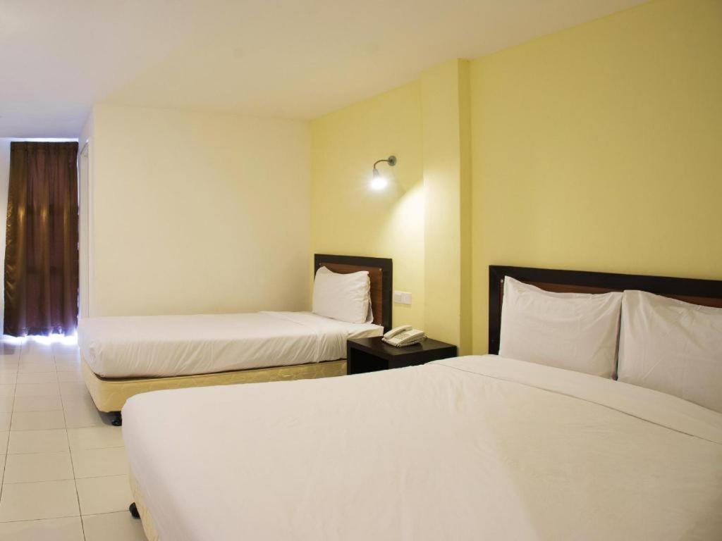 Hotel Zamburger Segamat Exterior photo