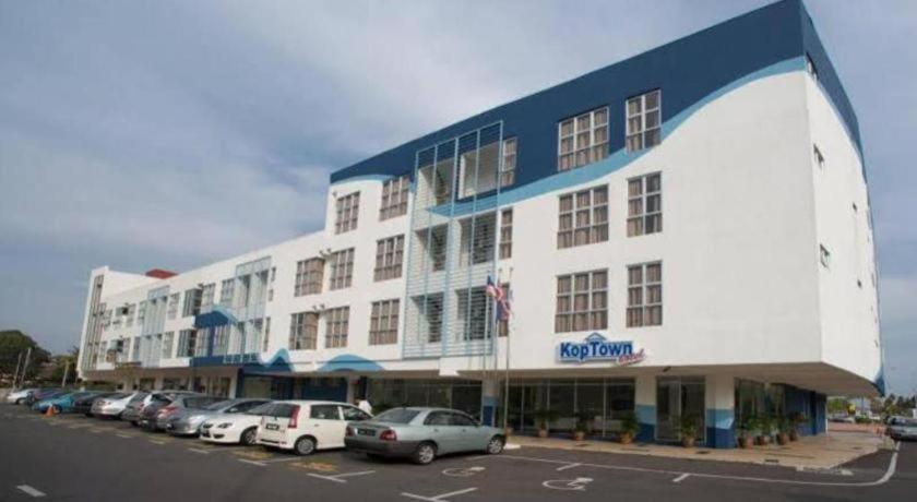 Hotel Zamburger Segamat Exterior photo