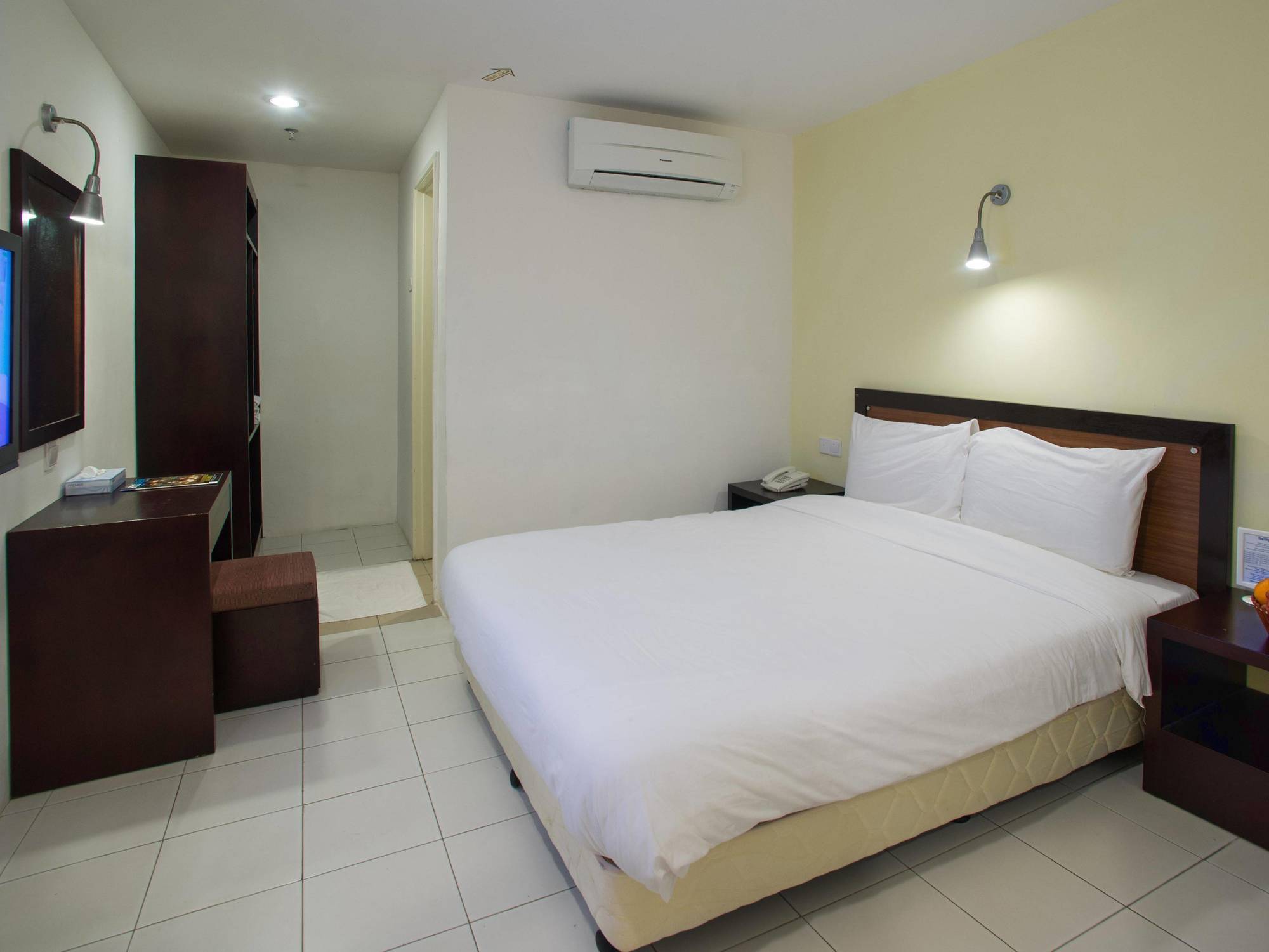 Hotel Zamburger Segamat Exterior photo