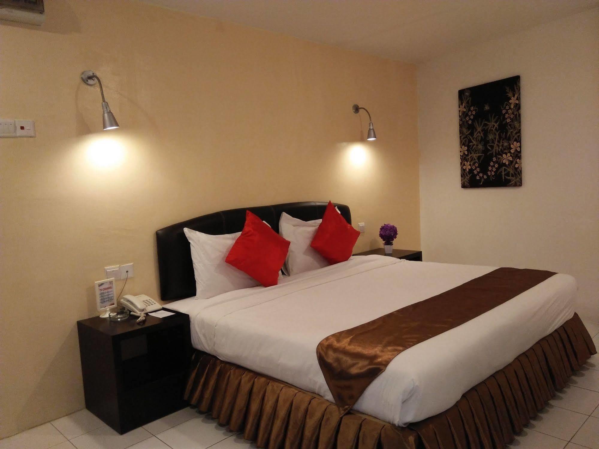 Hotel Zamburger Segamat Exterior photo