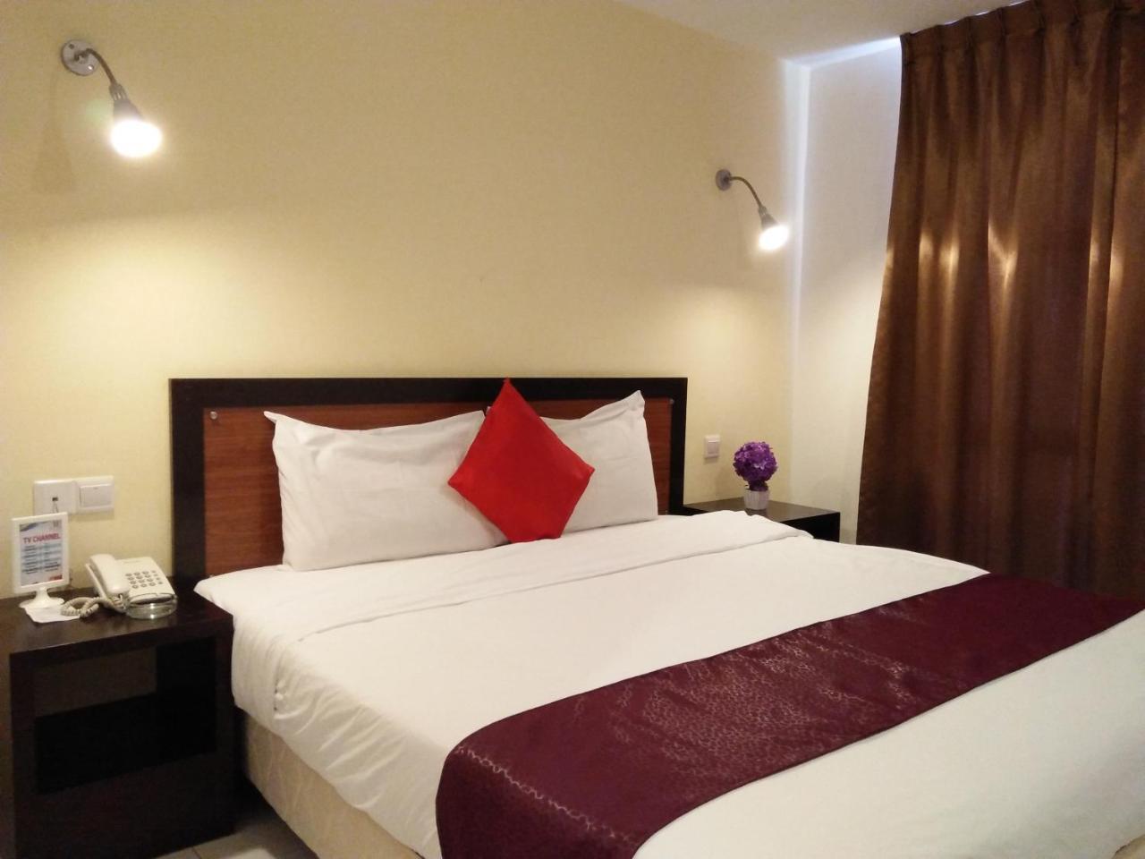 Hotel Zamburger Segamat Exterior photo